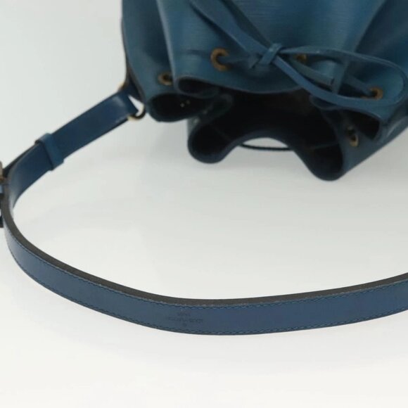 LOUIS VUITTON Epi Petit Noe Shoulder Bag Blue - Picture 6 of 16